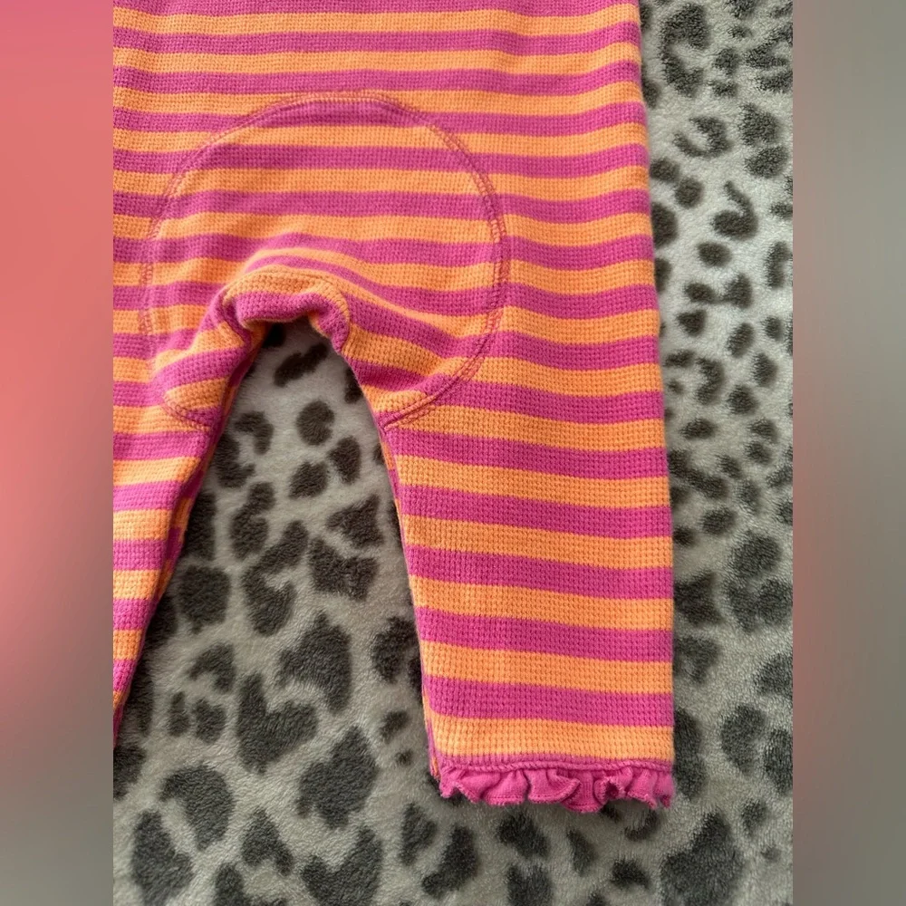 2006 babyGap Striped One Piece in Pink Orange Size 6-12 Newborn